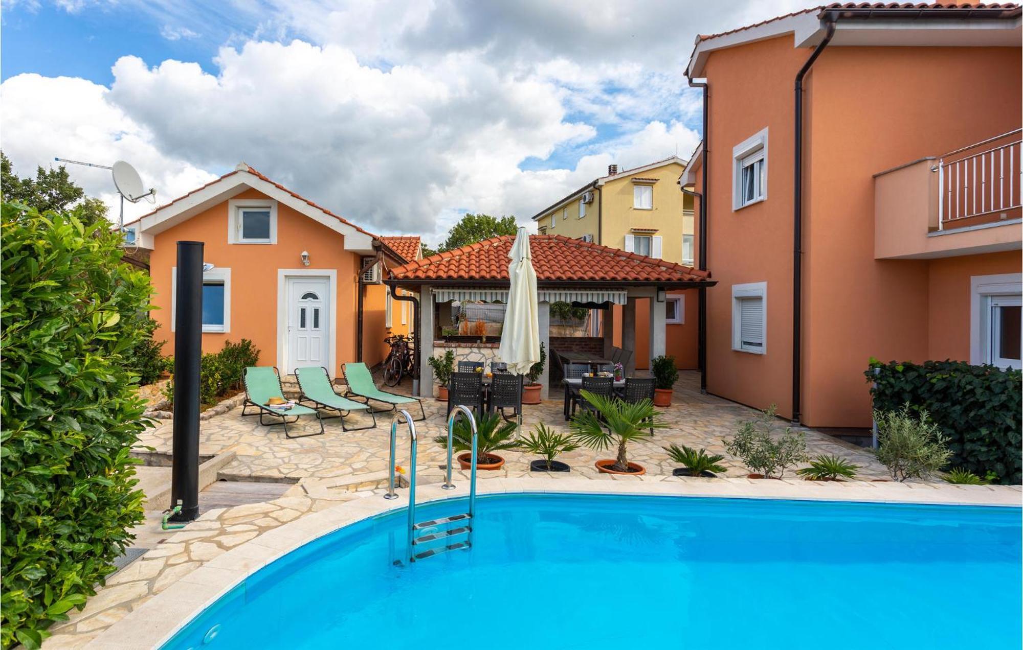 Nice Apartment In Sveti Vid-Miholjice Luaran gambar